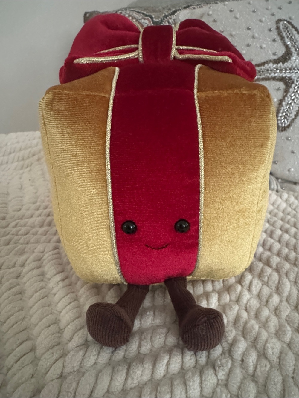 Jellycat Amuseable Present NWT Retired - Picture 1 of 5